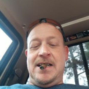 Meet your Posher, Jay djfidjet